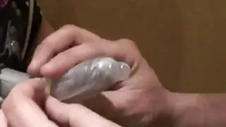 Jade Lotty perce sa chatte humide avec du concombre et de la banane