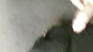une fille sexy avec un tatouage sur le butin victoria j se fait baiser par un vieil homme