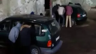 Rousse potelée Sierra baisée dans la chatte après un Cubain