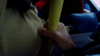 Superbe brune suce une bite dans un film porno chaud de Reality Kings