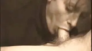 De superbes filles pâles flexibles et affamées de bites se font baiser par un étalon excité