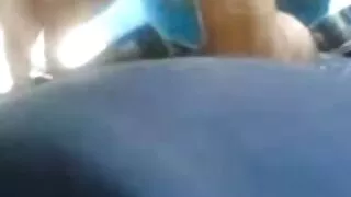 Tuer la beauté chaude Kendra Spade ouvre sa bouche pour une énorme charge de sperme