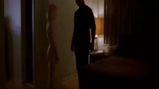 Cum loving teen gets donne une pipe torride à un inconnu