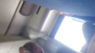 La belle rousse Mila A est ramassée et double pénétrée