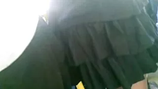 Poussin BBW à la peau laiteuse obtient sa chatte humide polie correctement
