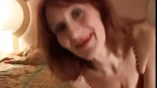 Horny Rocco regarde la gorge profonde et l'anus serré de Nelly Kent